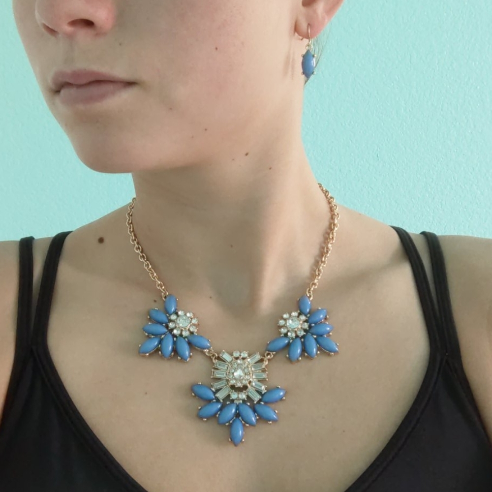 Jody Coyote Necklace & Earring Set